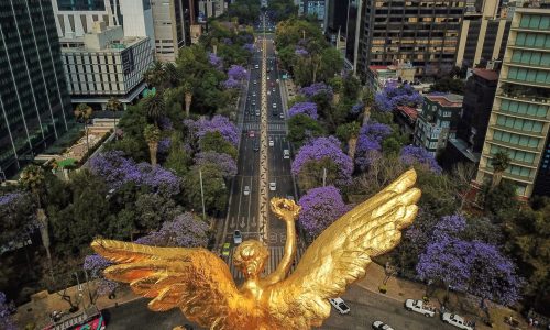 Angel of Independence 4 - with sky view of Paseo de la Reforma